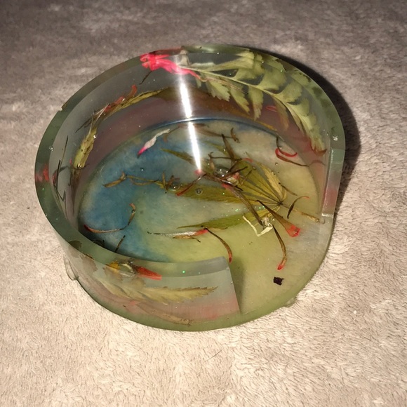 Epoxy resin coaster holder multi colored with petals and leaves 🍃 New - Picture 3 of 8